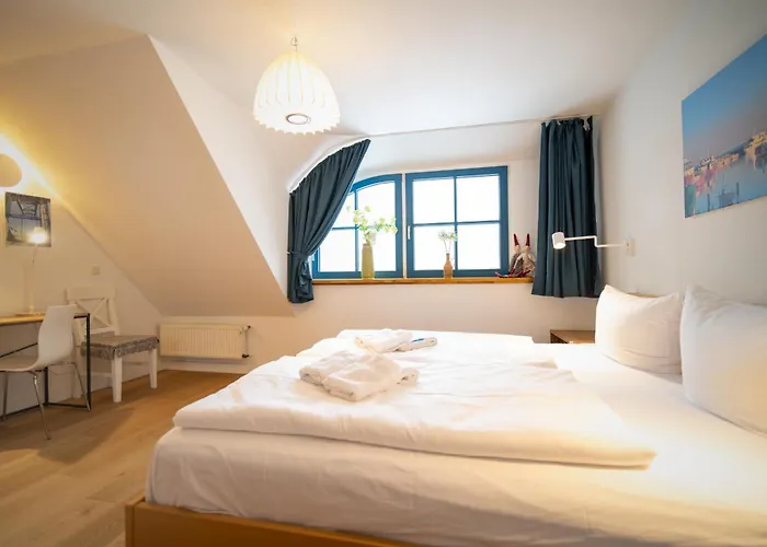 Reetdachhaus Holunder 2 *